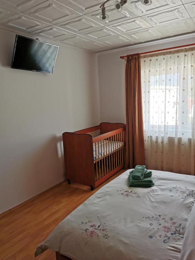 דירות Zărneşti Apartament Natalie&Helen מראה חיצוני תמונה